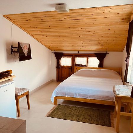 Vita Stulba Guest House Szandanszki Kültér fotó